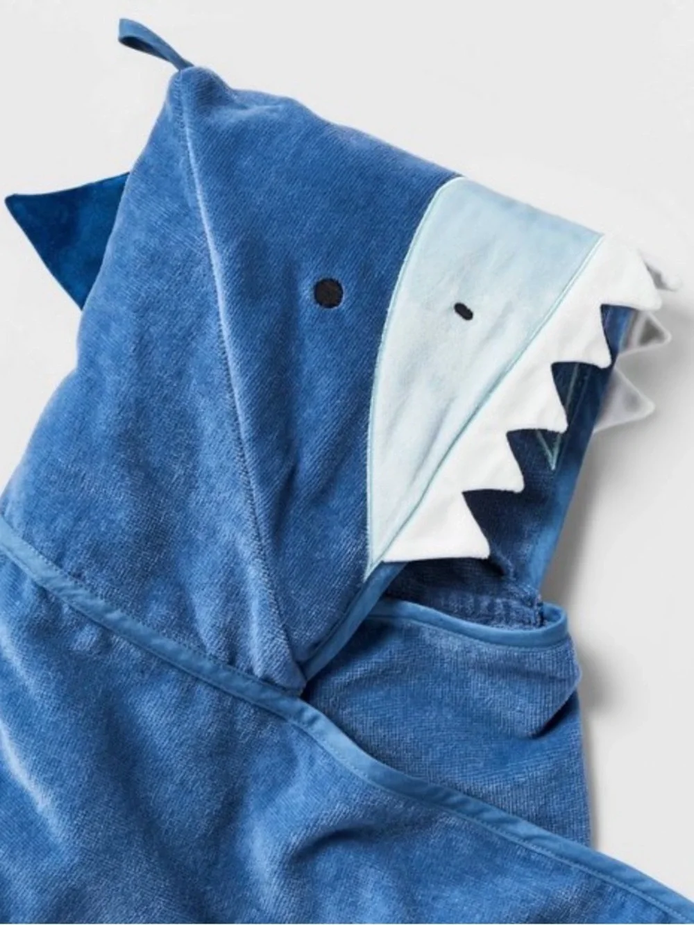 Pillowfort Baby Shark  Kids Hooded Towel 25